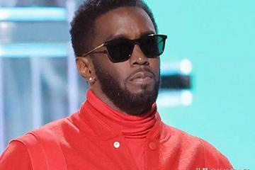 八(bā)卦消息(xī)：川普考(kǎo)虑为吹牛老(lǎo)爹减刑。