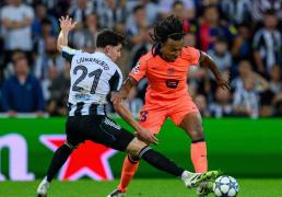 曼联客场失利：战术解读与球员表现分析