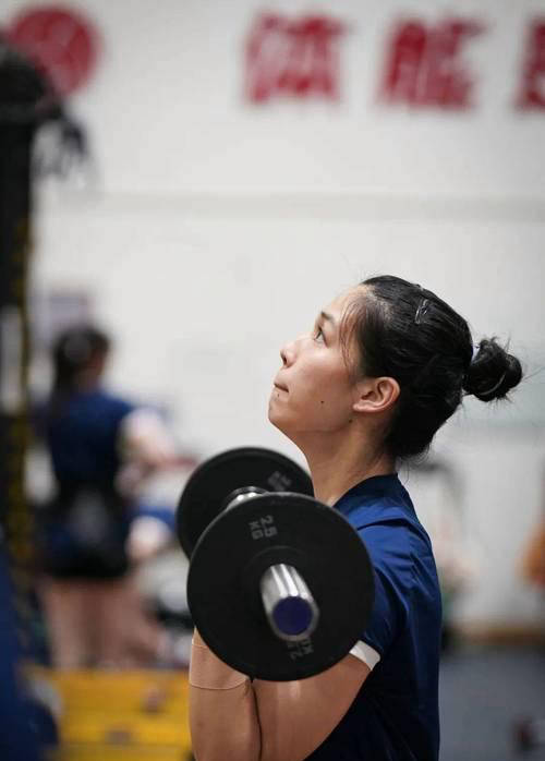 解(jiě)讀(dú)中国女(nǚ)排的精(jīng)密战术调整