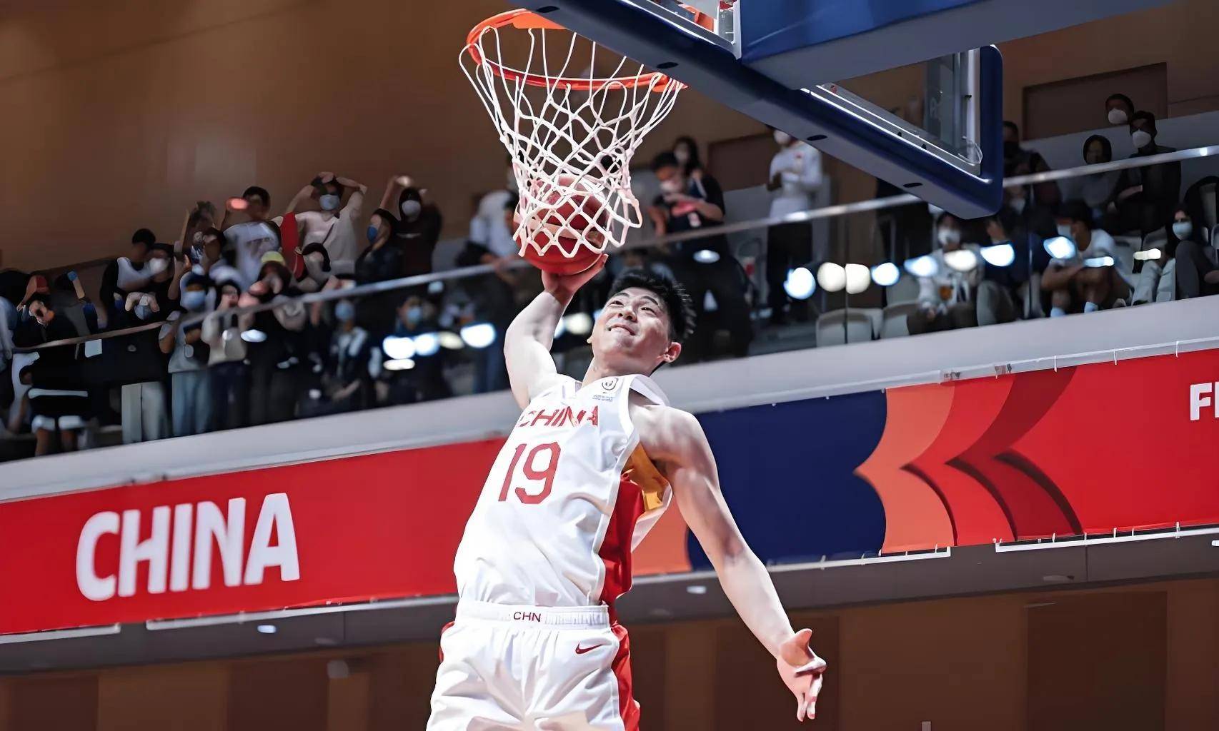 胡明轩、崔永熙领衔五星广东银河战舰出炉，11冠王力拼CBA总冠军